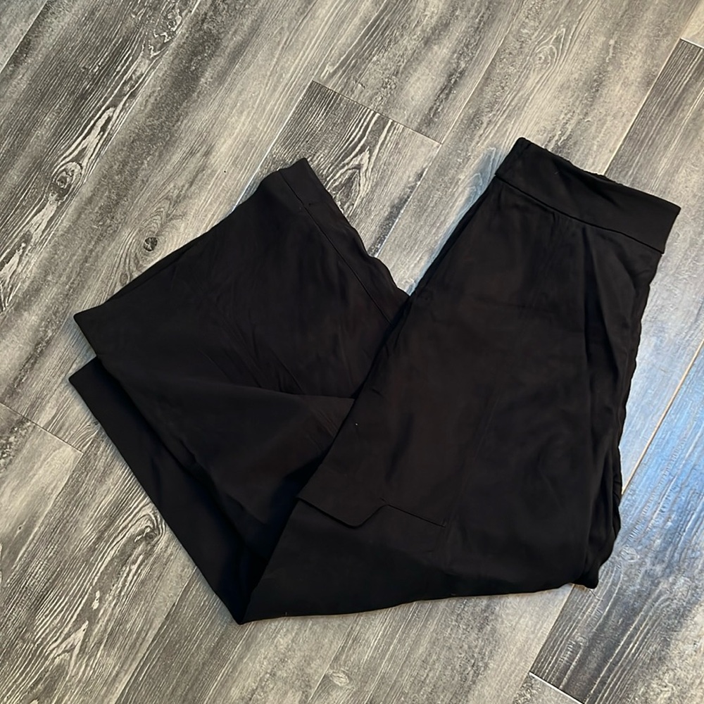 Lululemon Metropolis Crop